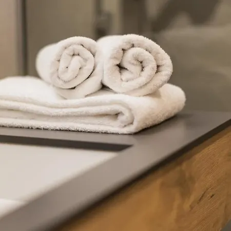 Residenz Schiestl Aparthotel Fuegenberg