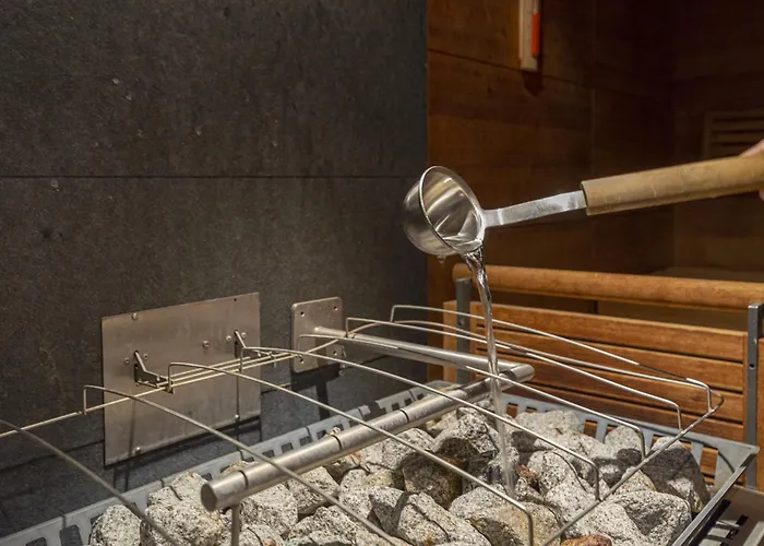 Residenz Schiestl Aparthotel Fuegenberg